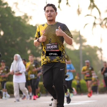 Runner Photo 6404696