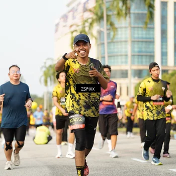 Runner Photo 6404704