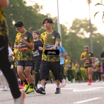 Runner Photo 6404733