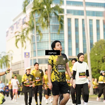 Runner Photo 6404767