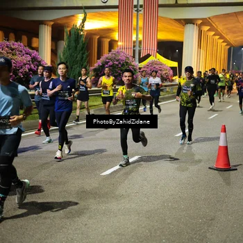 Runner Photo 6404778
