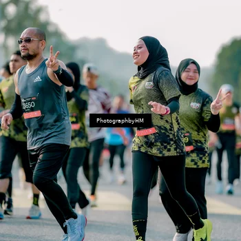Runner Photo 6404810