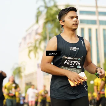 Runner Photo 6404816