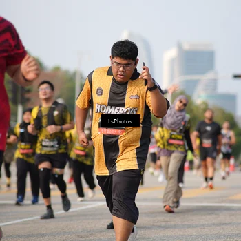 Runner Photo 6404834
