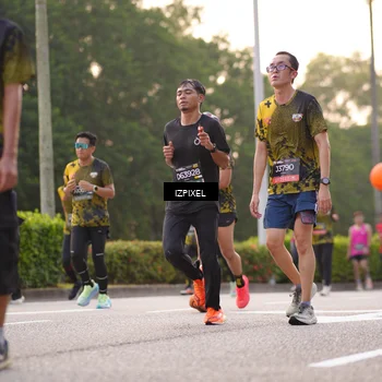 Runner Photo 6404864