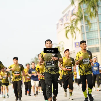 Runner Photo 6404871