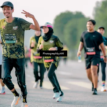 Runner Photo 6404911
