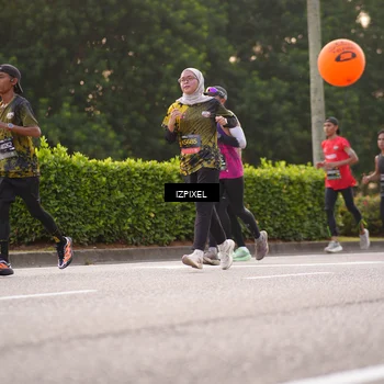 Runner Photo 6405063