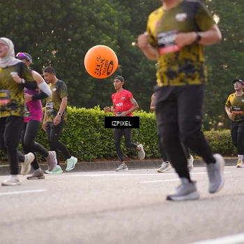 Runner Photo 6405083