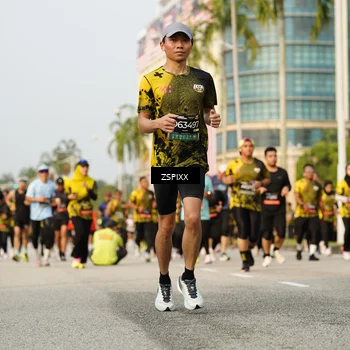 Runner Photo 6405086
