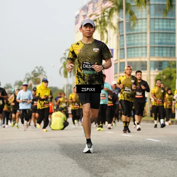Runner Photo 6405096