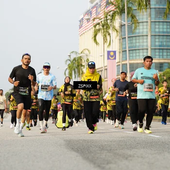Runner Photo 6405141