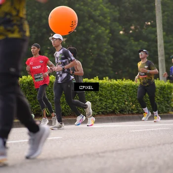 Runner Photo 6405145