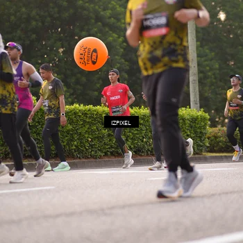Runner Photo 6405152