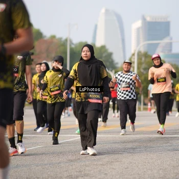 Runner Photo 6405163
