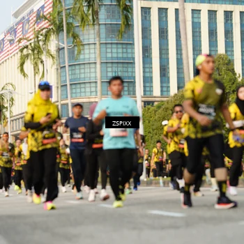 Runner Photo 6405173