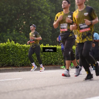 Runner Photo 6405186