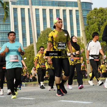 Runner Photo 6405193