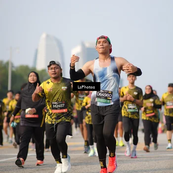 Runner Photo 6405267