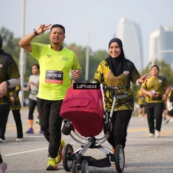 Runner Photo 6405289