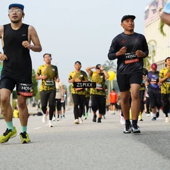 Runner Photo 6405304