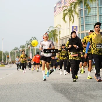 Runner Photo 6405305