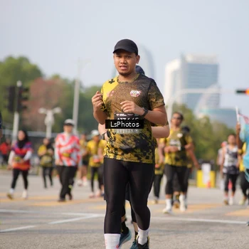 Runner Photo 6405306