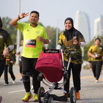 Runner Photo 6405318