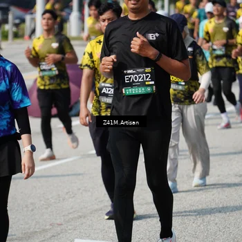 Runner Photo 6405349
