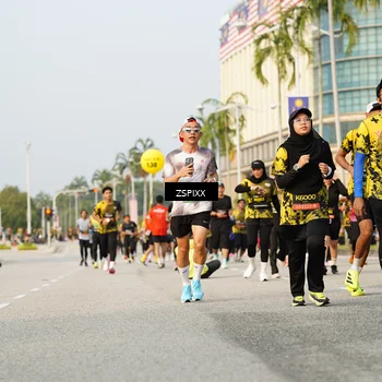 Runner Photo 6405352