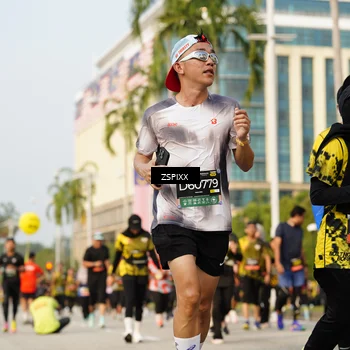 Runner Photo 6405357