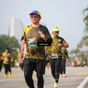 Runner Photo 6405362