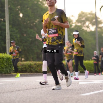 Runner Photo 6405363