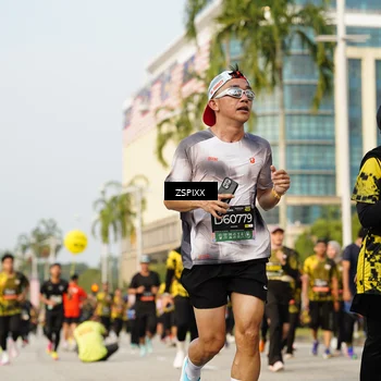 Runner Photo 6405377