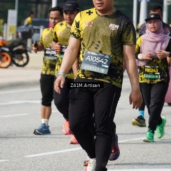 Runner Photo 6405385