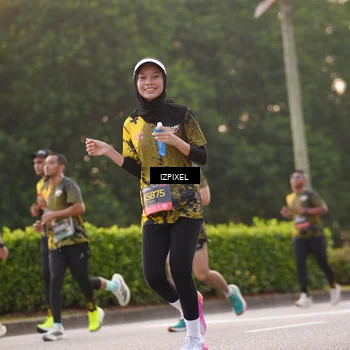 Runner Photo 6405417
