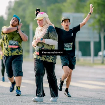 Runner Photo 6405479