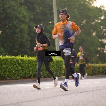 Runner Photo 6405493
