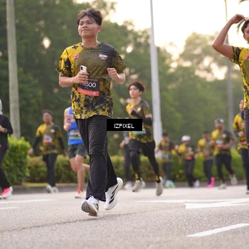 Runner Photo 6405497