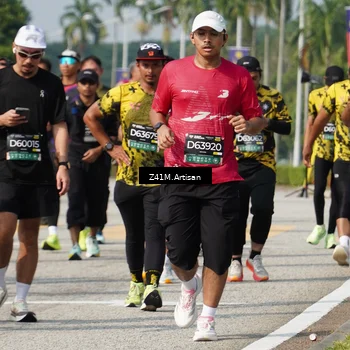 Runner Photo 6405515