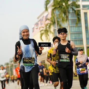Runner Photo 6405525