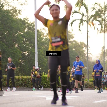 Runner Photo 6405574