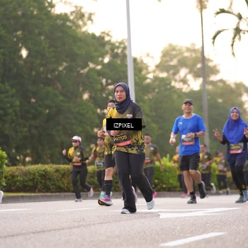Runner Photo 6405590