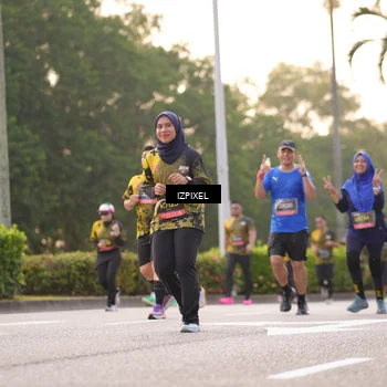Runner Photo 6405622