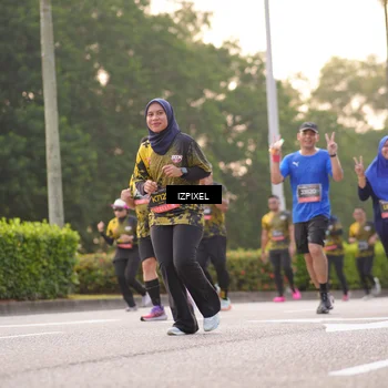 Runner Photo 6405631