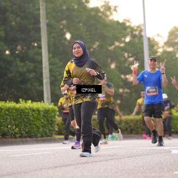 Runner Photo 6405647