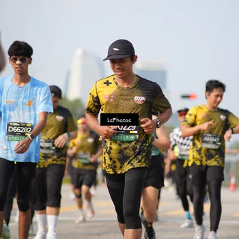 Runner Photo 6405648