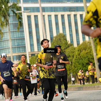 Runner Photo 6405660