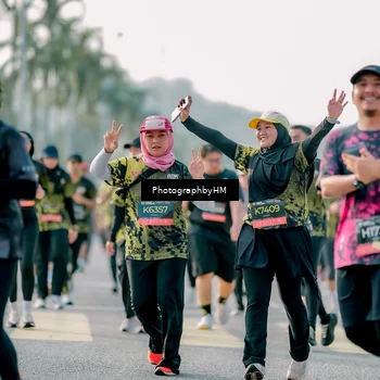 Runner Photo 6405691
