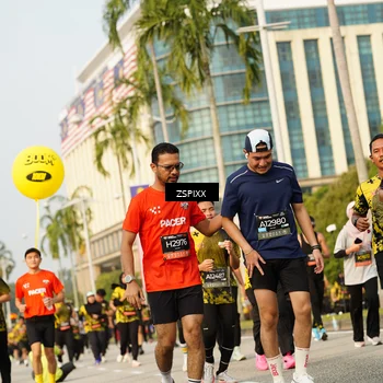 Runner Photo 6405708